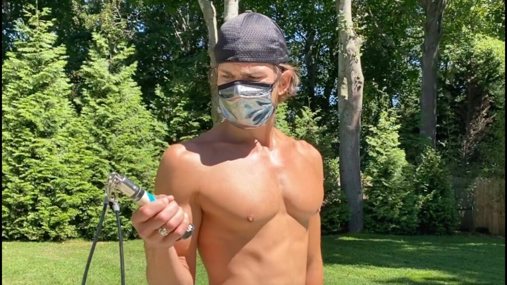 Annoyingly Fit Neighbor – Quarantine Special