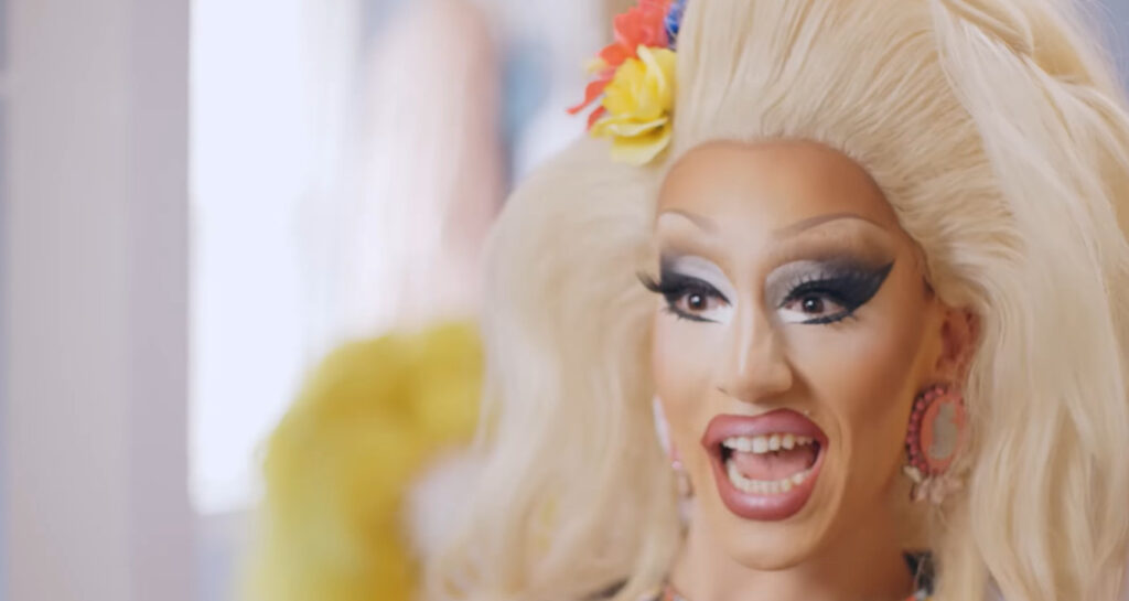 Behind the Drag – Astala Vista