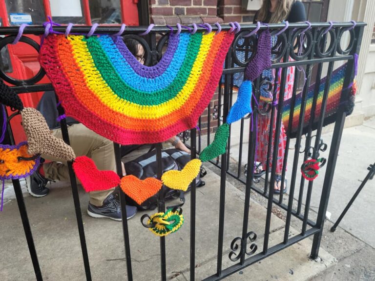 Knit Art at the William Way Center