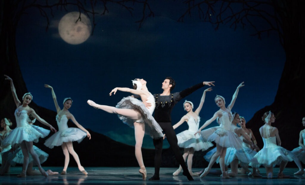 A Triumphant Swan Lake Swims into Philadelphia