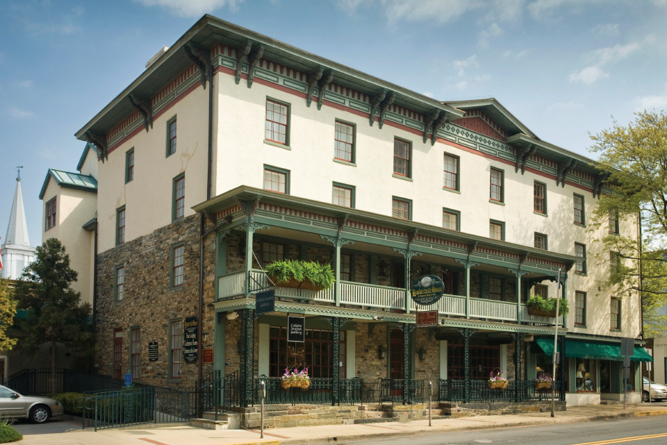 Lambertville House